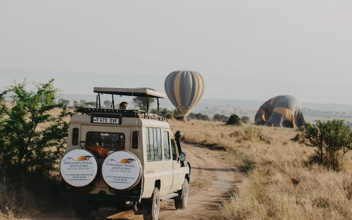 5-days-safari-tarangire-2-nights-serengeti-and-ngorongoro-crater-banner